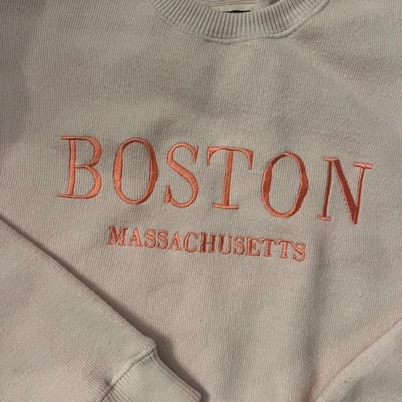 Vintage Feel Boston Crewneck Medium - Picture 2 of 5